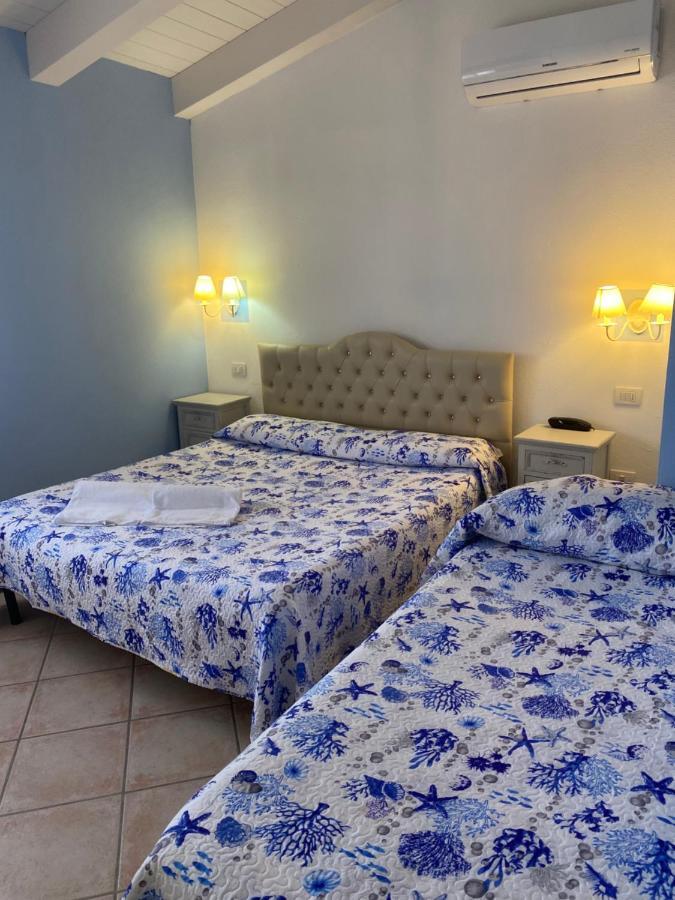 Hotel Tabby Golfo Aranci Exterior foto