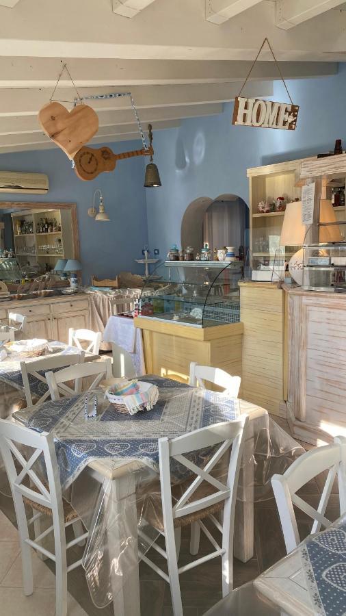 Hotel Tabby Golfo Aranci Exterior foto